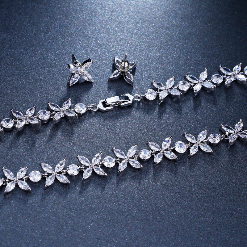 Brilliant Flower Jewelry Set